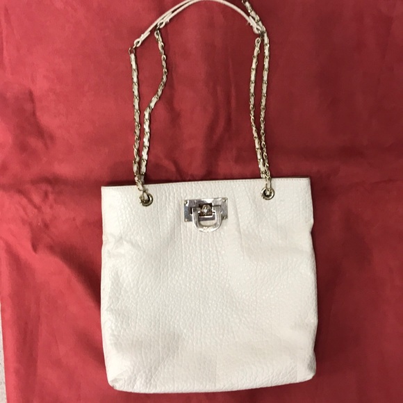 DKNY shoulder bag white leather gold detail. - Picture 7 of 8